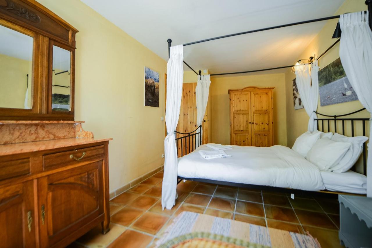 Holiday Home Les Plachettes Flobecq Экстерьер фото